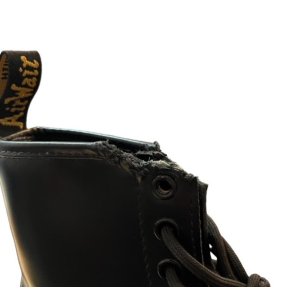 Doc Martens - Picture 3 of 5
